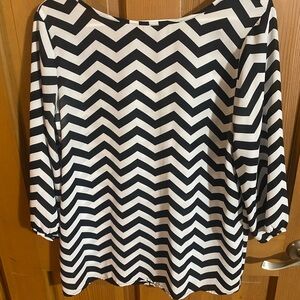 Zigzag Patterned Black and White Women's Blouse